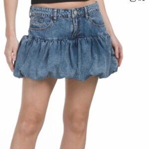 ‼️DELETING FRIDAY‼️Blank NYC denim bubble hem mini skirt waist sz 29- NEW W TAGS